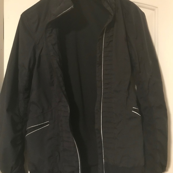 RARE Lululemon Back on Track Jacket 6 - Picture 6 of 8